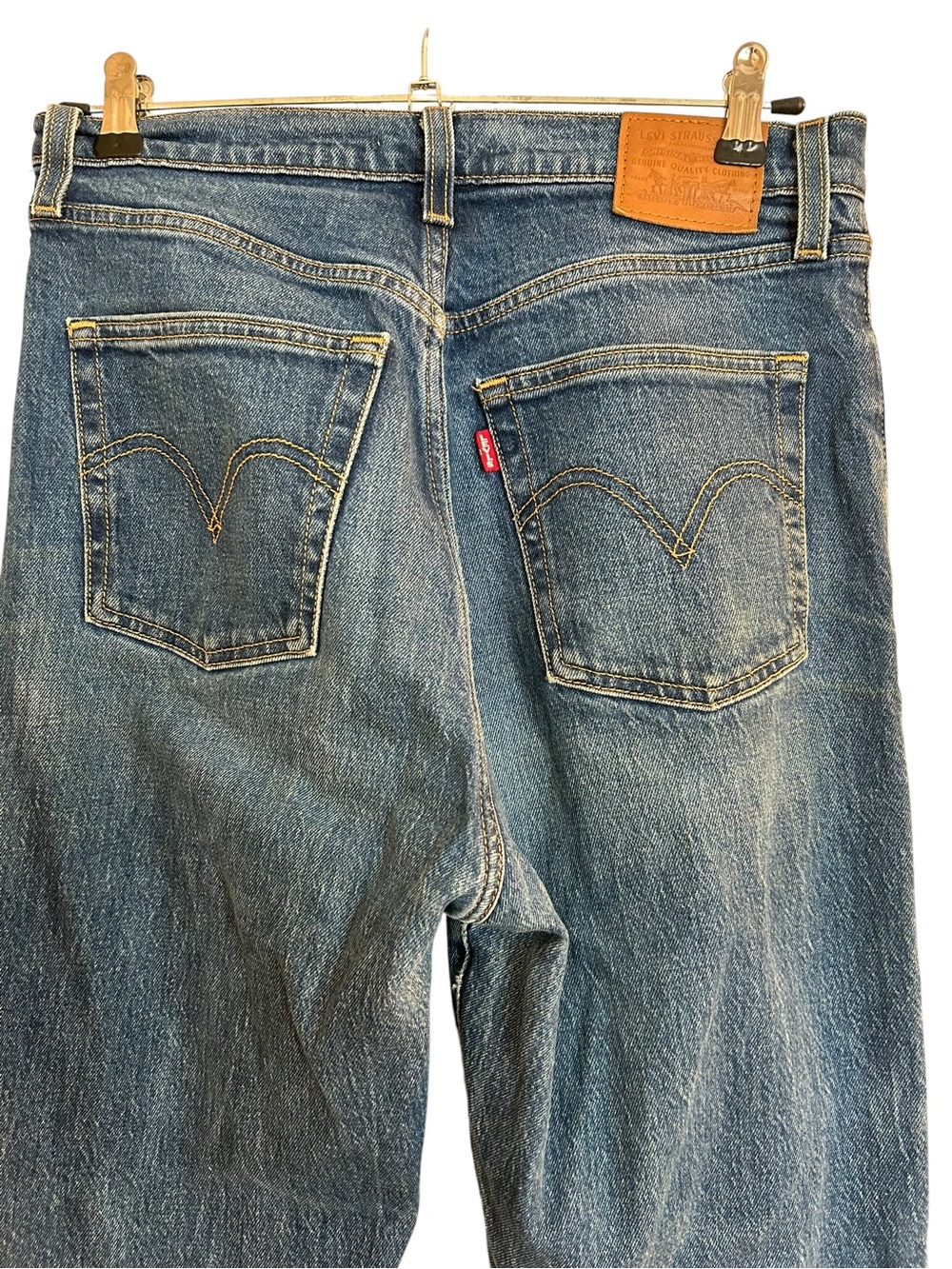 Levi’s Ribcage Bootcut Jeans - Picture 9 of 12